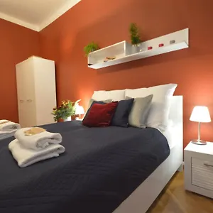 Wawel Homestay